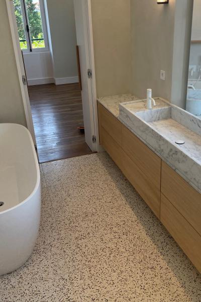 Salle de Bain Villa Haut de Gamme